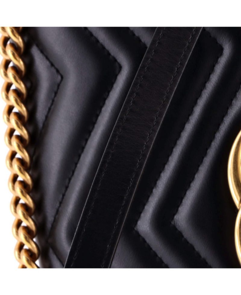 Medium GG Marmont Flap Bag Matelasse Leather