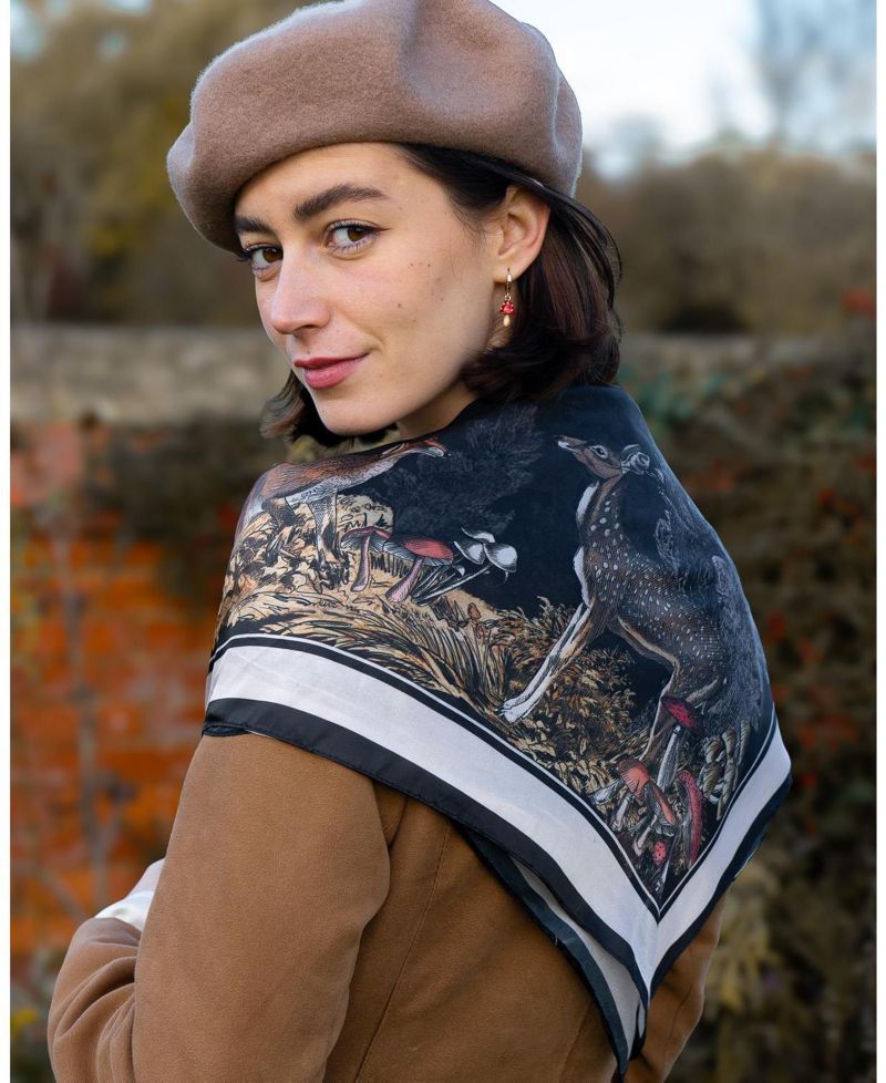 Women's A Night's Tale Narrative Square Scarf