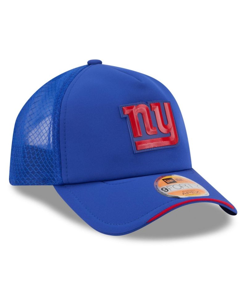 Big Boys and Girls Royal New York Giants 2026 Sideline Apex 9FORTY Adjustable Trucker Hat