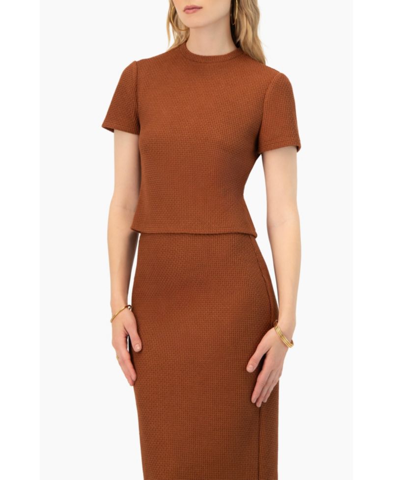 Women's Textured Knit Short Sleeve Top