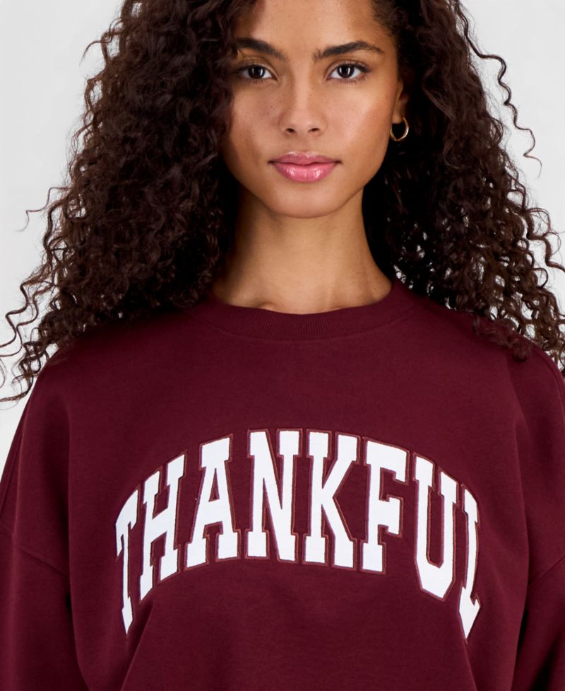 Juniors' Thankful Embroidered Sweatshirt