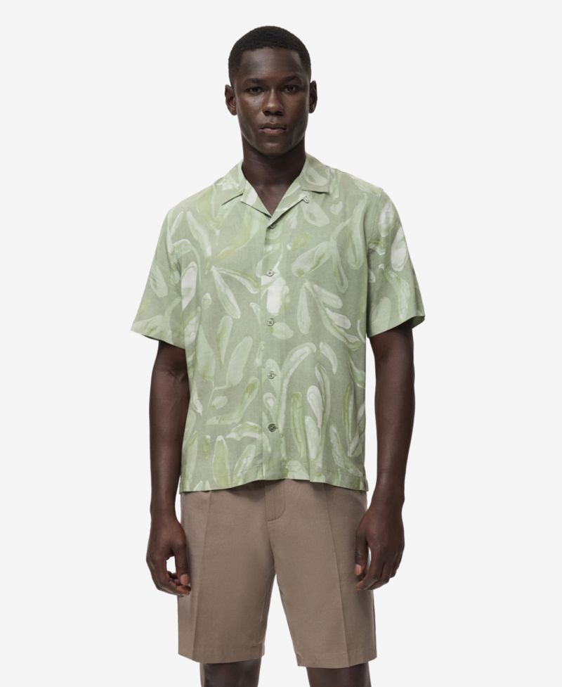 Men's Fluid Relaxed-Fit Printed Shirt