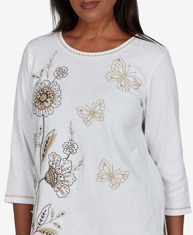 Petite Floral Embroidered 3/4-Sleeve Top
