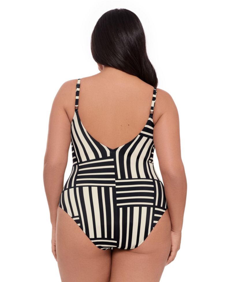 Women's Smoothing and Sculpting U-Wire One-Piece Swimsuit