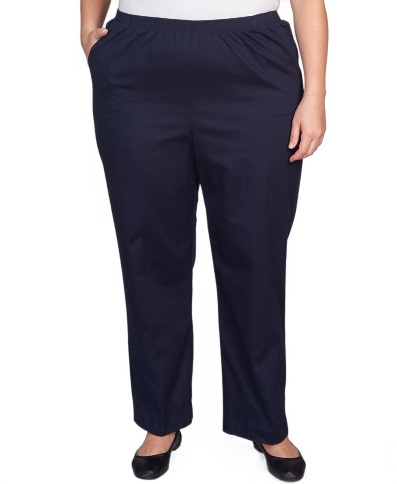 Plus Size Mid-Rise Straight Leg Short Length Casual Pants