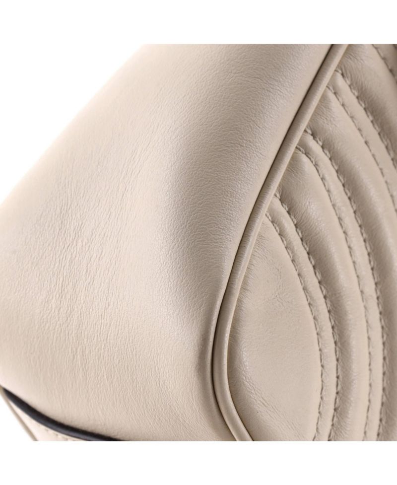 Medium GG Marmont Flap Bag Matelasse Leather