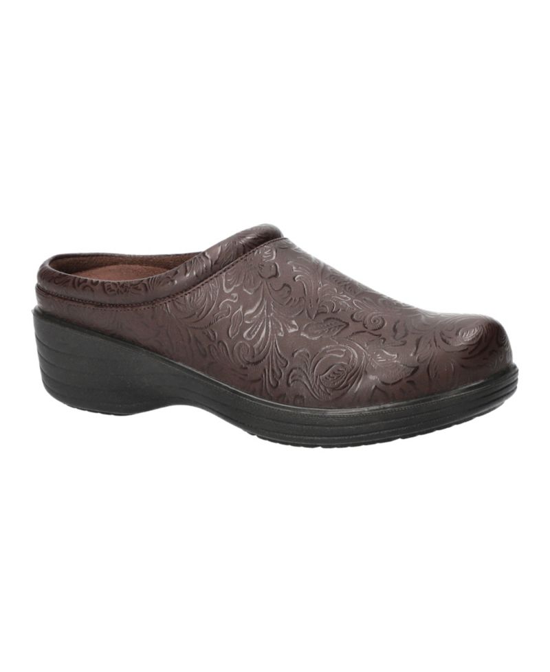 Women's Beck Slip-Resistant Round Toe Clogs