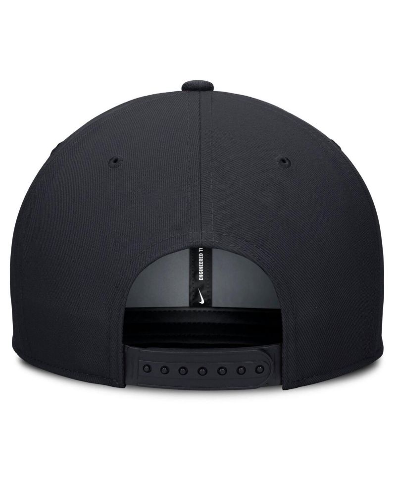 Men's Navy Chicago White Sox Pro Performance Snapback Hat