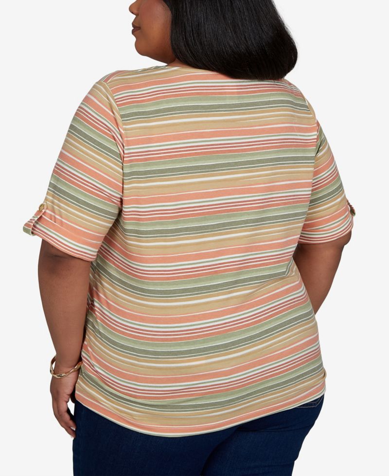 Plus Size Printed Short-Sleeve Top