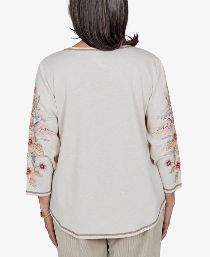 Petite Crewneck 3/4-Sleeve Curved-Hem Blouse