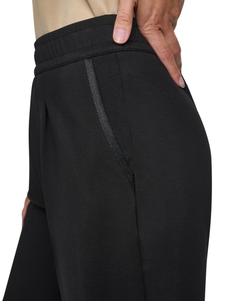 Women's Cuffed Capri Soho Ponte Pants
