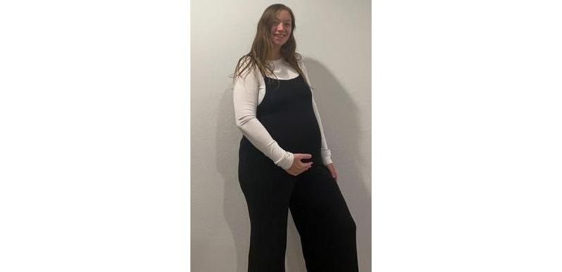 Women's Black Sleeveless Pocketed Wide Leg Jumpsuit