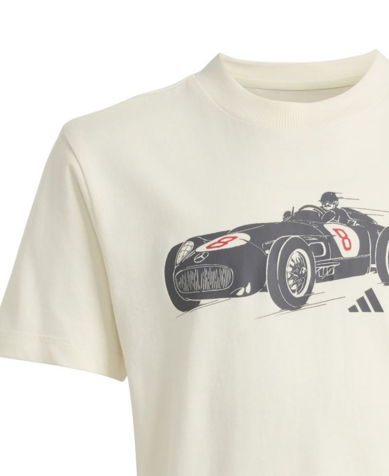 Big Boys and Girls White Mercedes-AMG Petronas F1 Team Silver Arrows Retro Car T-Shirt