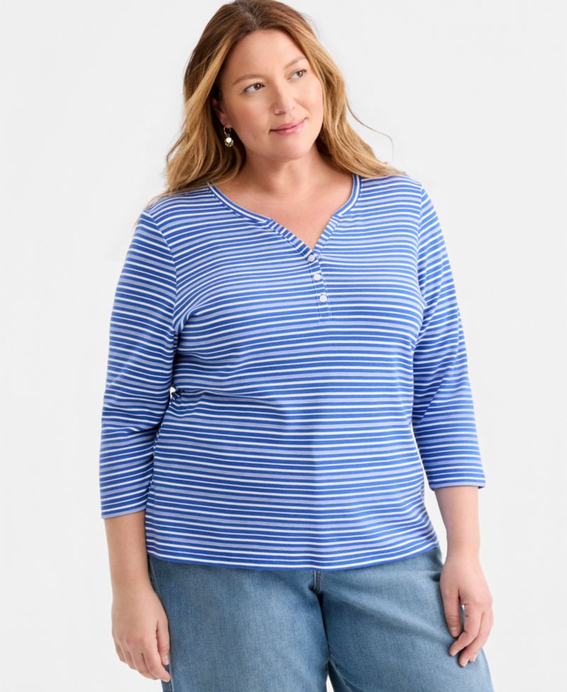 Petite Printed 3/4-Sleeve Henley Top
