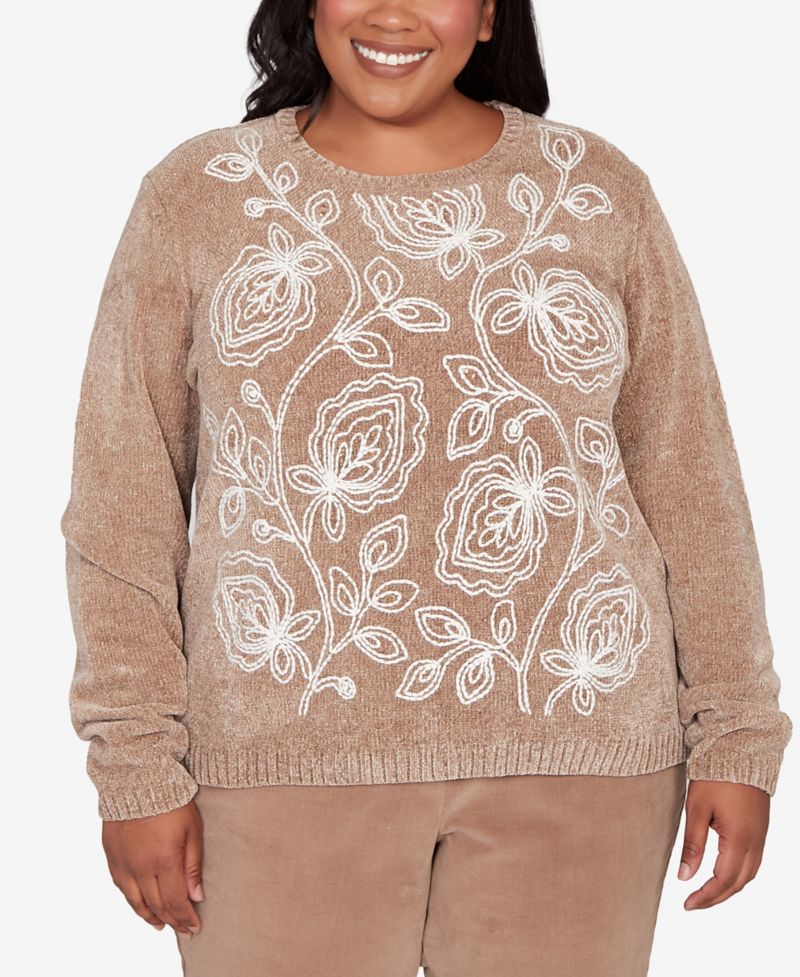 Plus Size Vienna Stitched Leaf Detail Chenille Sweater