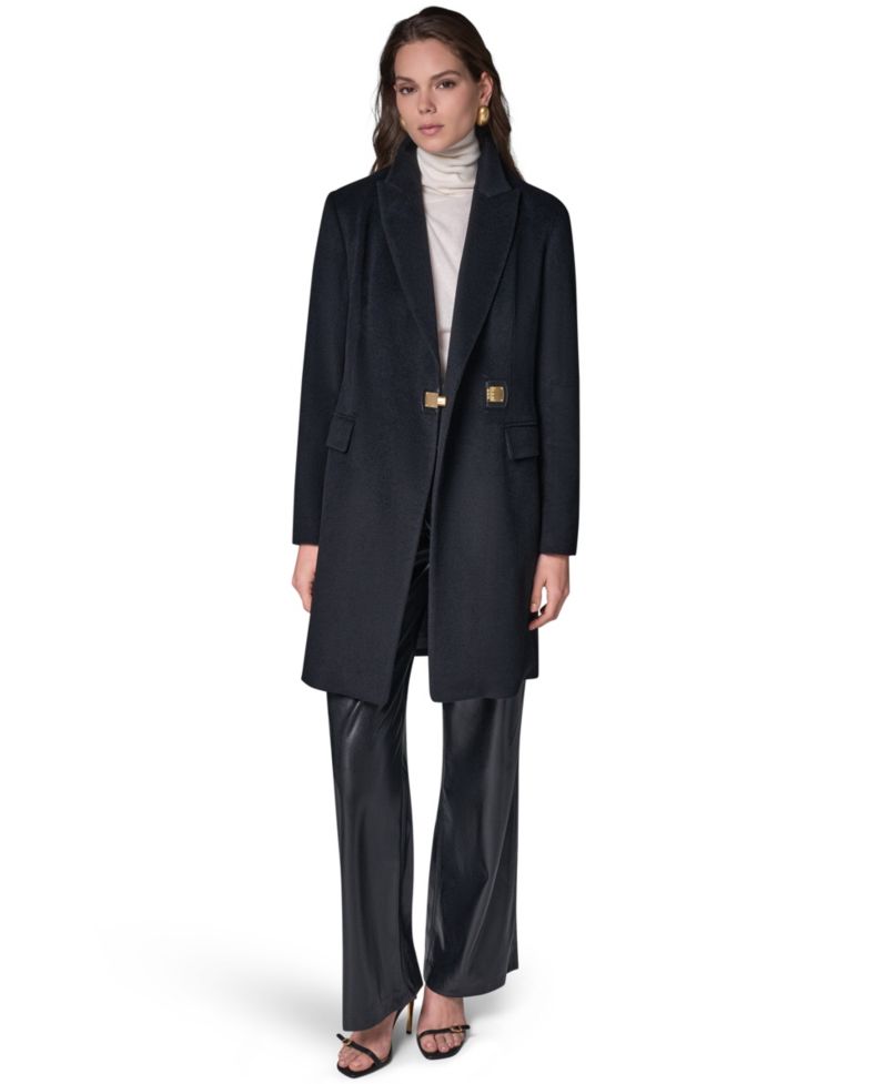 Women's Buttoned Notch Collared Coat