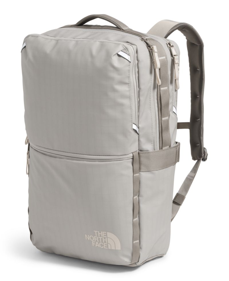 Men's Base Camp Voyager Daypack Bag