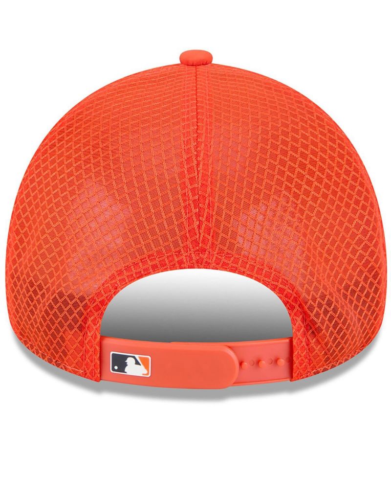 Men's Orange Detroit Tigers 2026 Batting Practice Apex 9FORTY Adjustable Trucker Hat