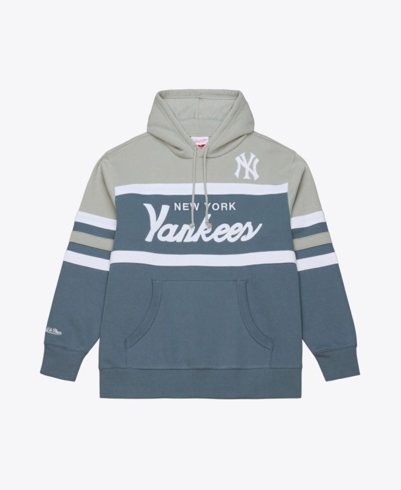 Men's Gray New York Yankees Cooperstown Collection Thunderstorm Head Coach Hoodie