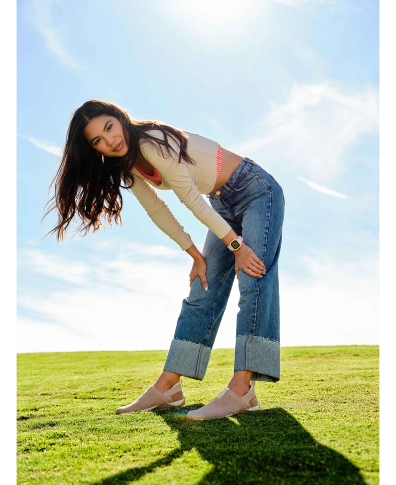 Women's Echo Knit Slip On Sneakers