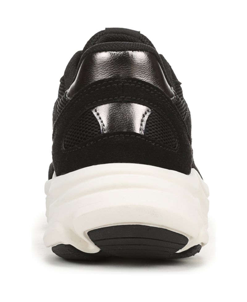 Women's Devine Max Classic Lace-Up Walking Sneakers