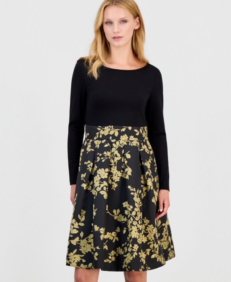 Women's Serentiy Fit & Flare Boat Neck Jacquard Dress