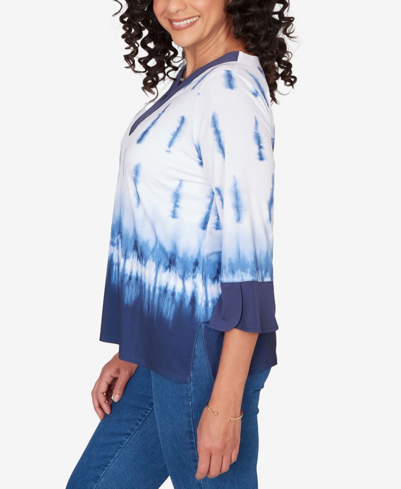 Women's Classic Tie Dye Border Split Neck Top