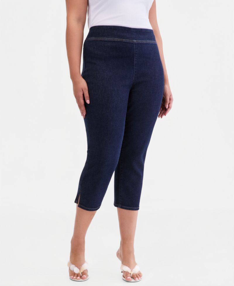 Plus Size Pull-On Capri Jeans