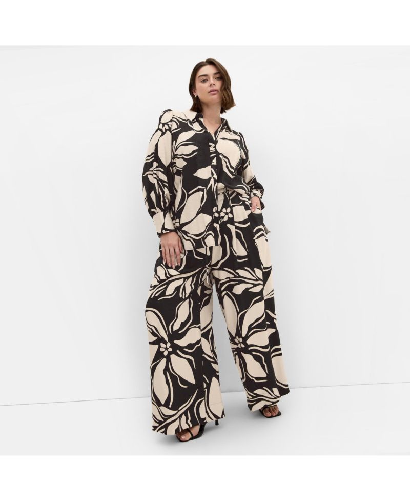 Women's Plus Size Bella Bloom Print Long Sleeve Shirt