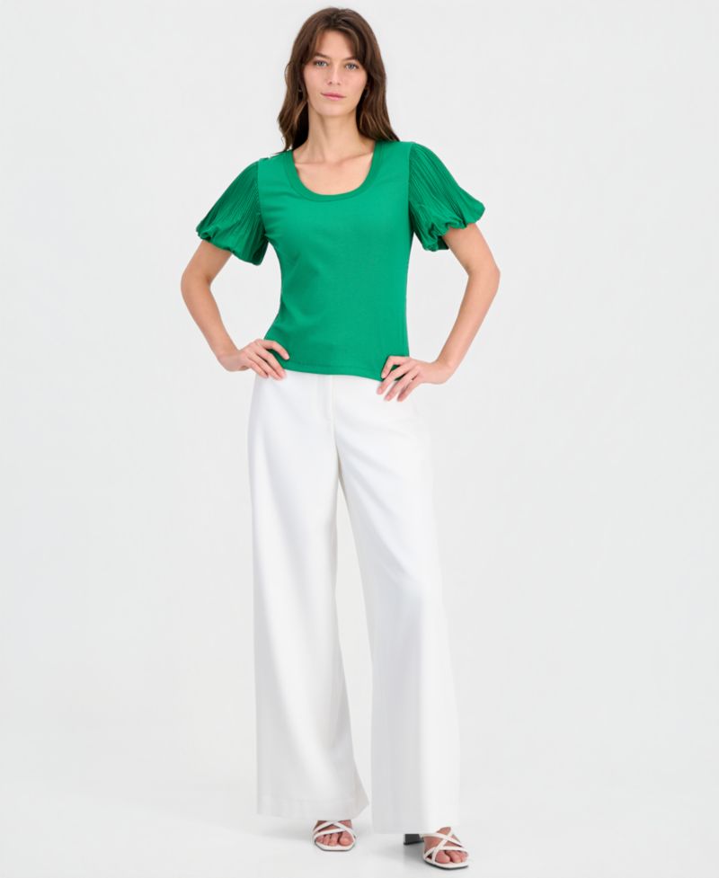 Women's Scoop-Neck Pleated-Sleeve Top