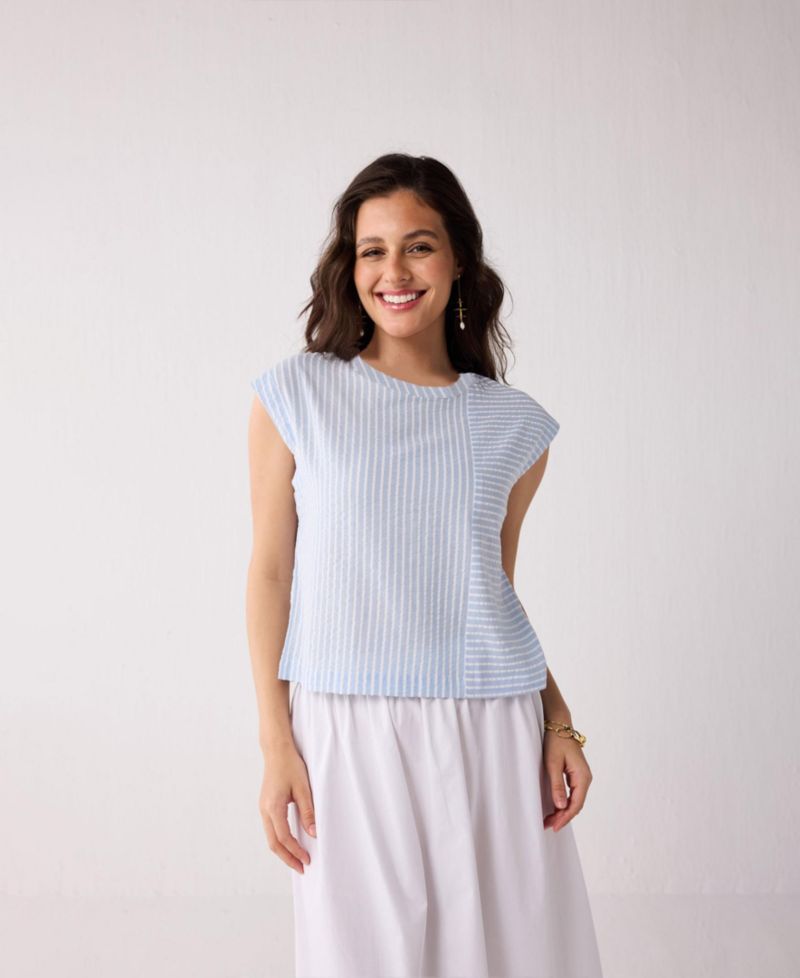 Women's Button-Back Crew Neck Top