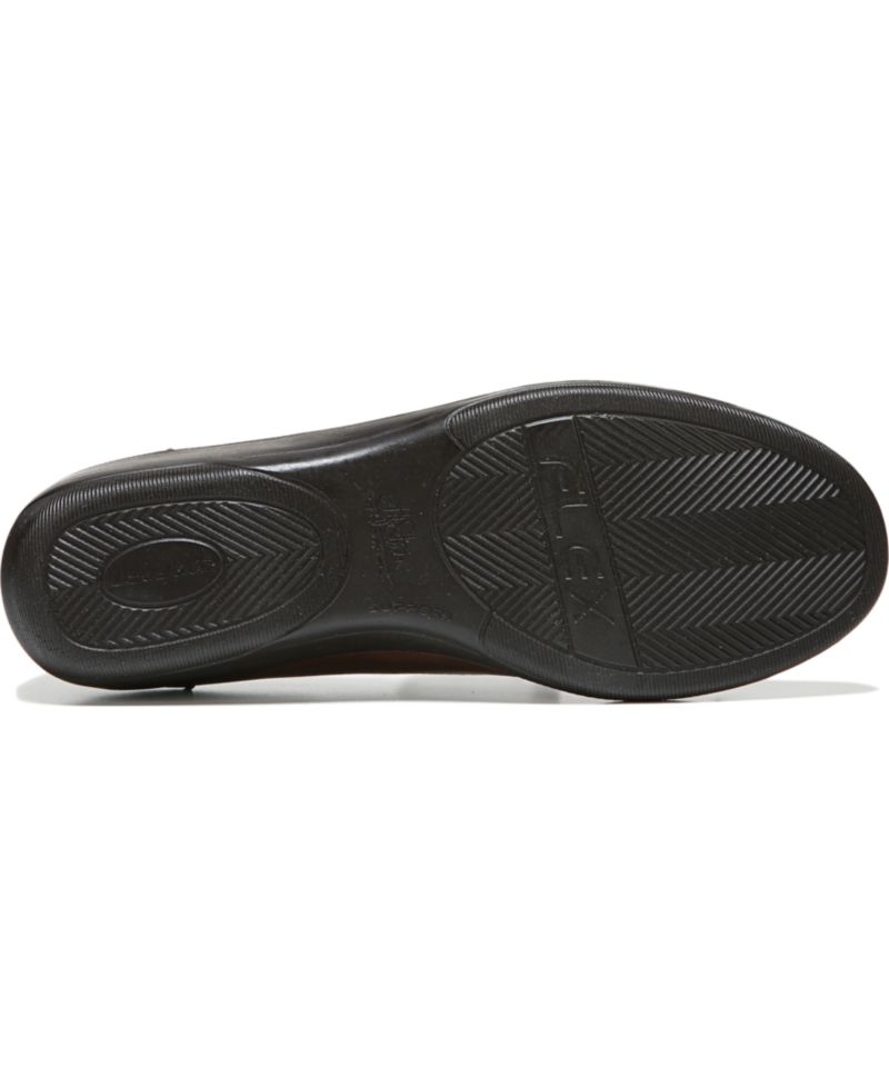 I-Loyal Low Wedge Ballerina Flats