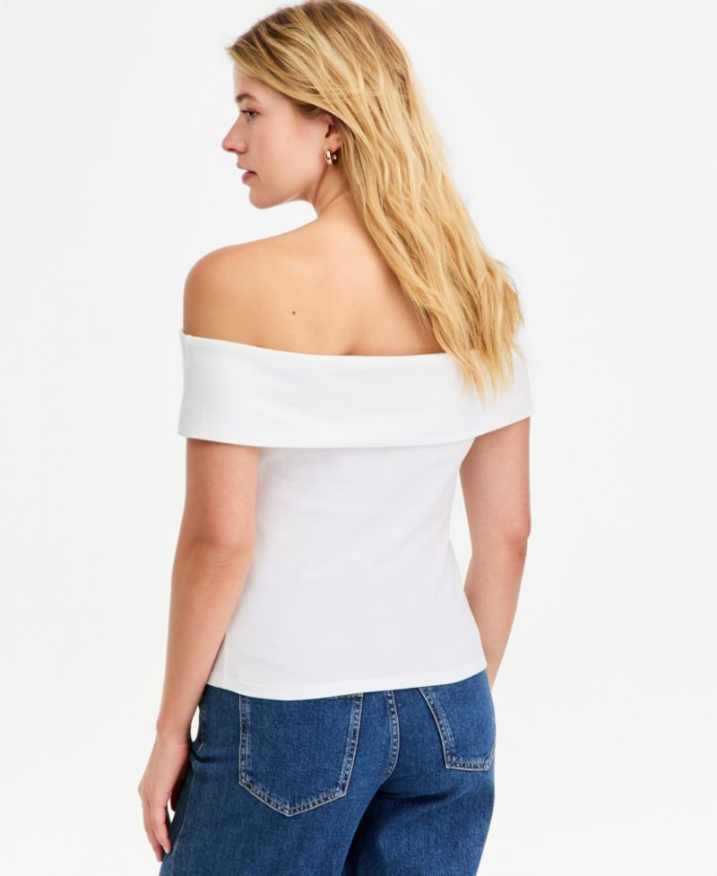 Women's Off-The-Shoulder Jersey Knit Top