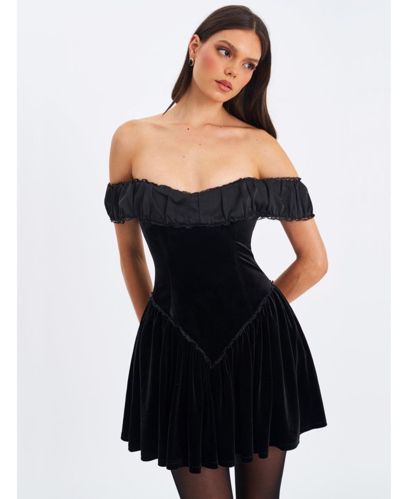 Women's Daisha Black Lace Trimmed Off-Shoulder Ruched Mini Dress
