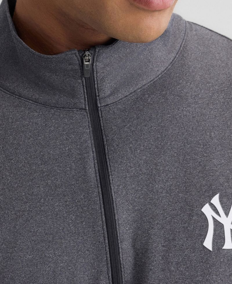 Men's Charcoal New York Yankees Clutch Quarter-Zip Pullover Sweatshirt