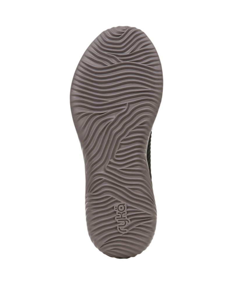 Women's Echo Knit Slip On Sneakers