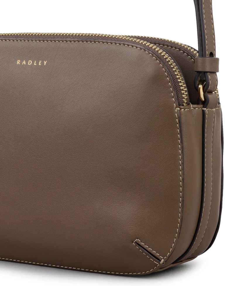 Dukes Place Small Ziptop Crossbody Bag