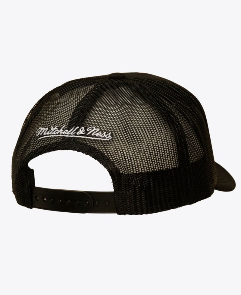 Men's Black Boston Bruins Head Coach Trucker Adjustable Hat