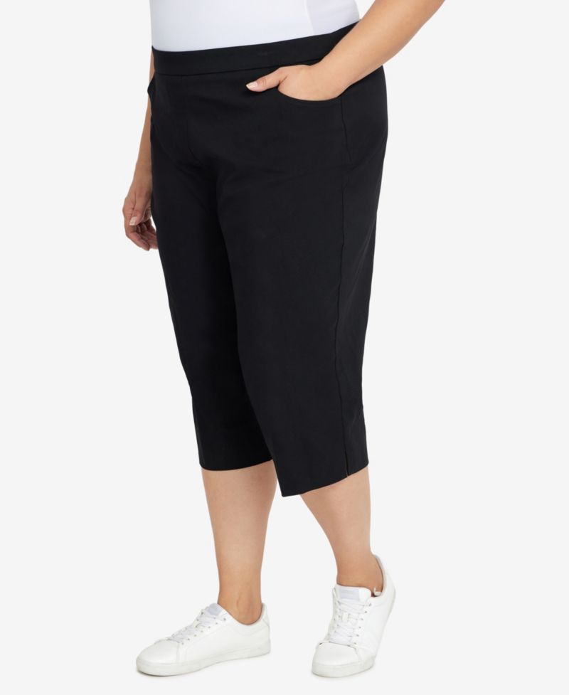 Plus Size Classic Allure Stretch Clamdigger Capri Pant