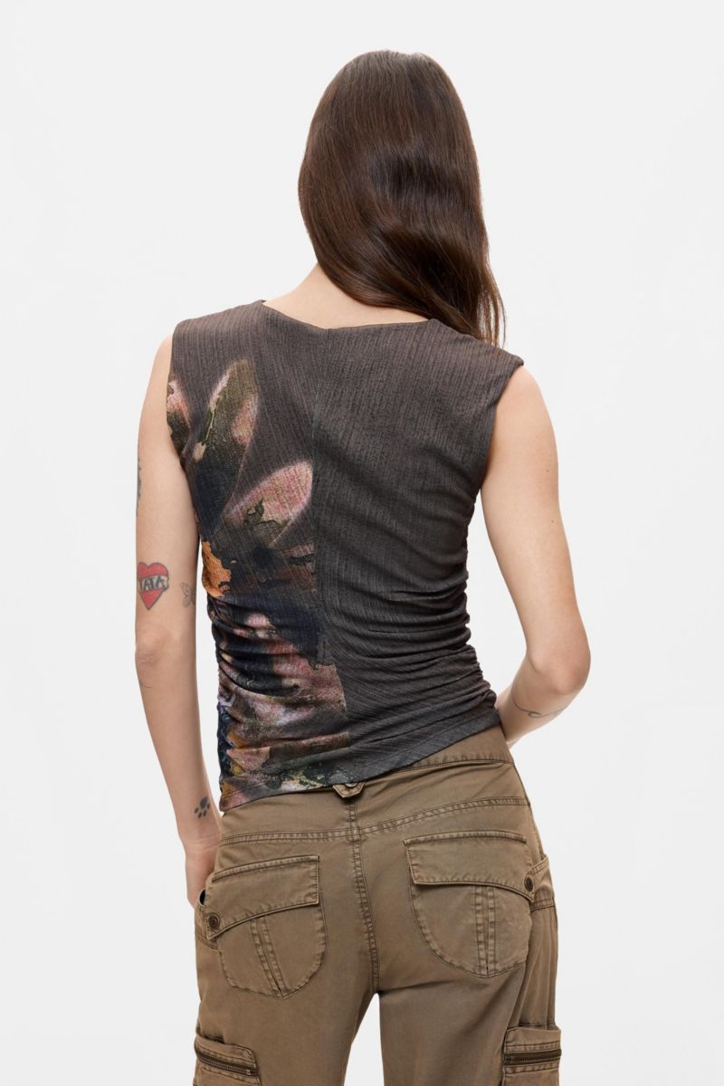 Women's Sleeveless Knit T-shirt