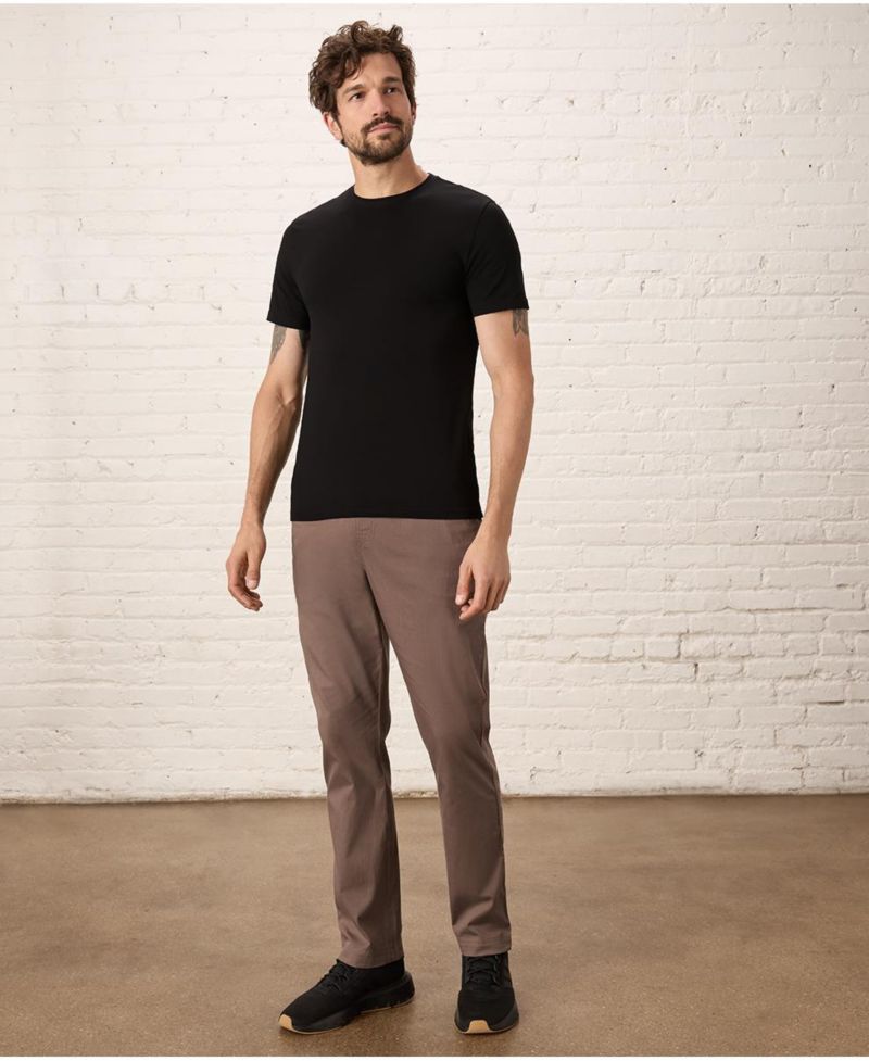 Men's Luxe Signature Slim Crew Neck Tee Made With Organic Cotton