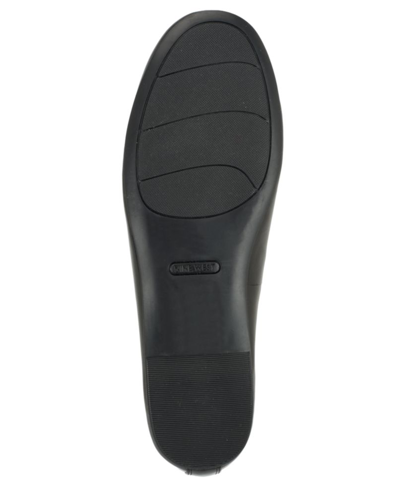 Women's Smooch Bow Dress Ballet Flats