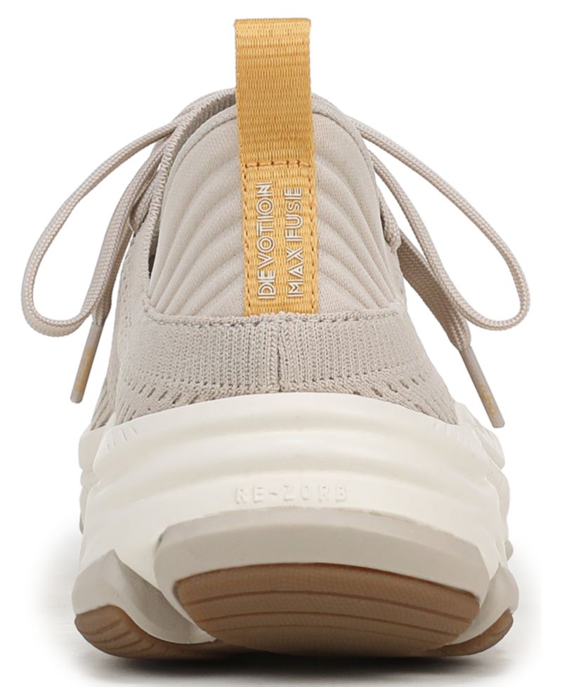 Women's Devotion Max Fuse Walking Lace-Up Sneakers