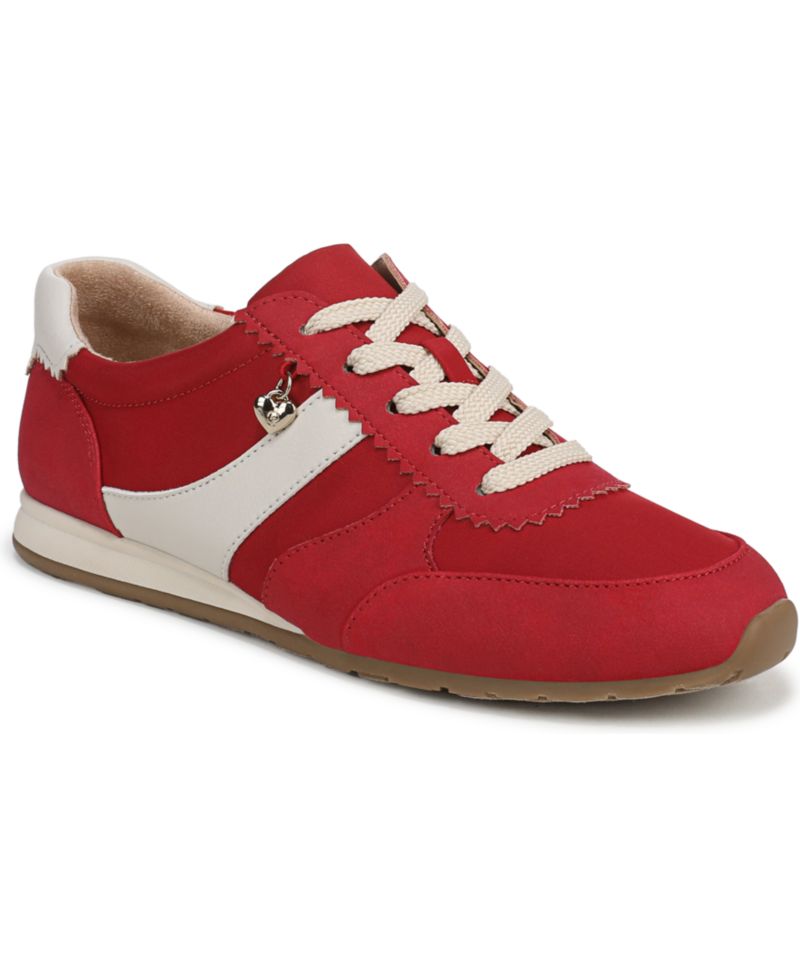 Women's Fearless Lace-up Sneakers