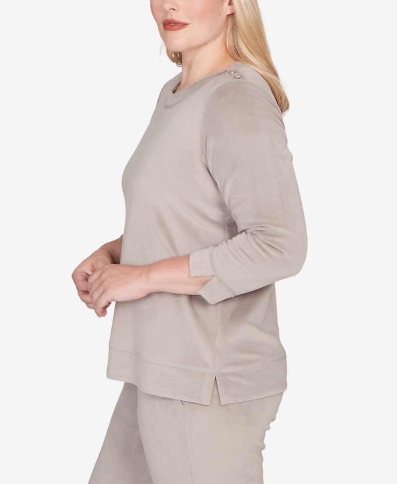 Calm Luxe Shoulder Button Top