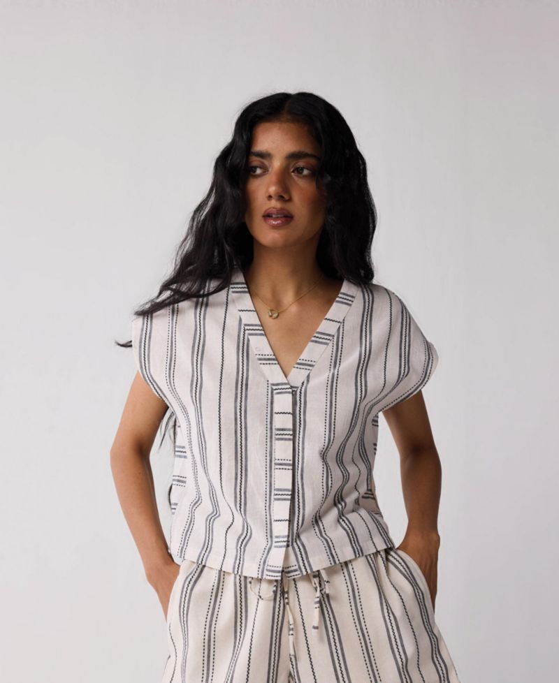 Women's Relaxed V-neck Top in Stripes