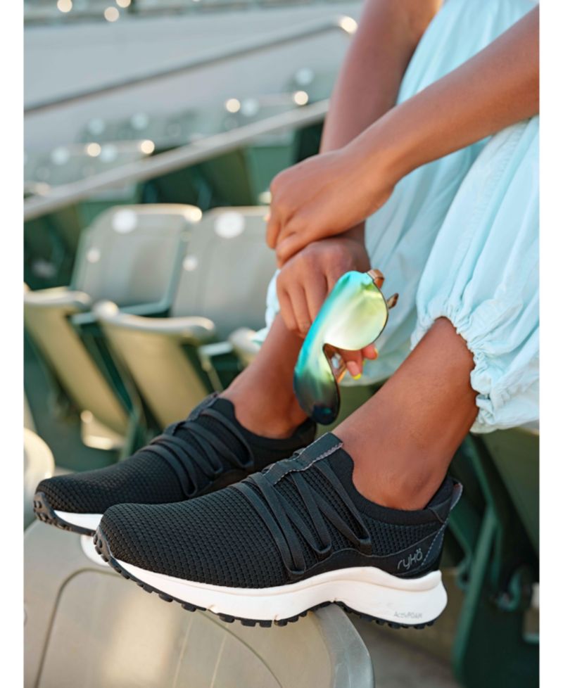 Women's Jumpstart-Lace Slip On Sneakers