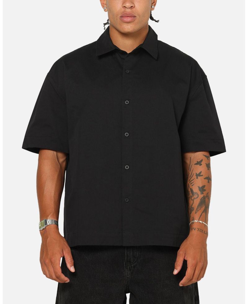 Men's Pearl Script Button Up Shirt