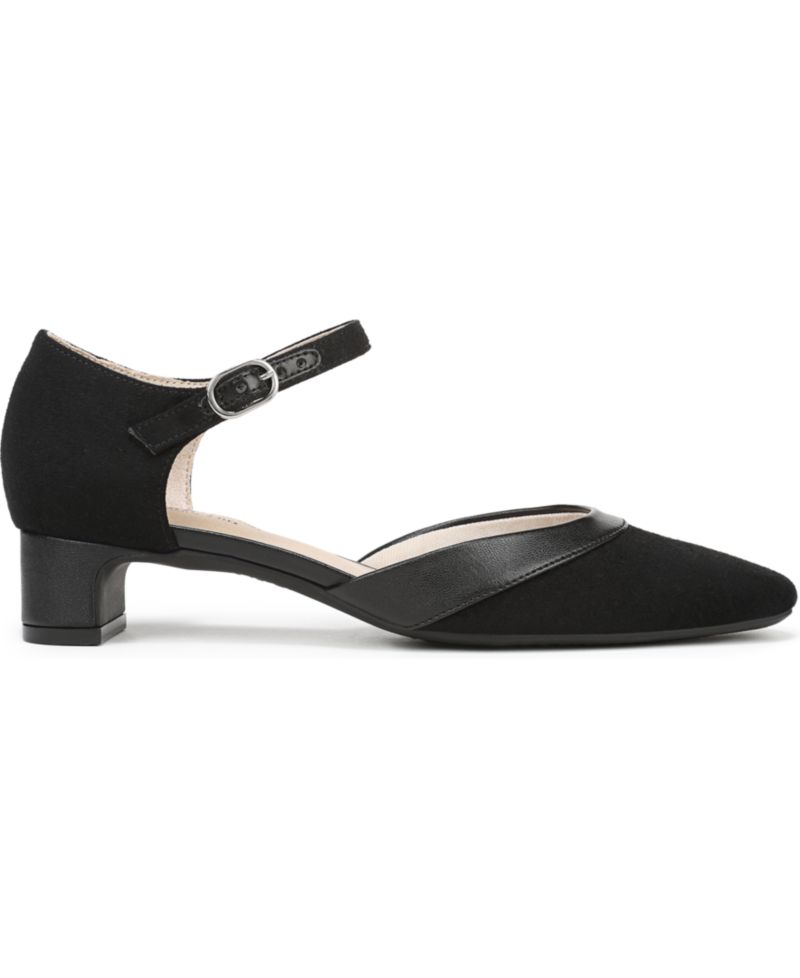 Women's Leighton Snip Toe Dress Pumps