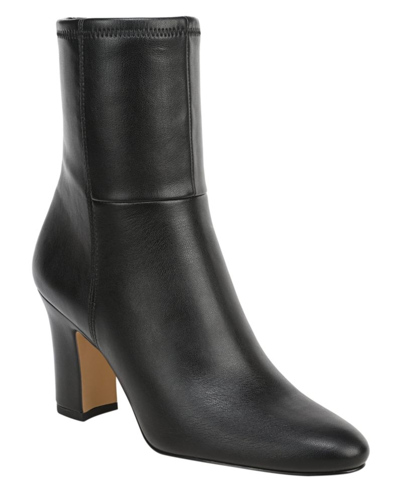 Women's Flexa Jael Almond Toe Zip Short Booties